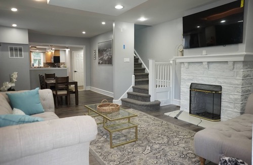 Yeadon House | Book Now! 30% OFF, FIFA WC Group Stay,3BR, Sleeps8, UPenn, QBed, Fast Wi-Fi
