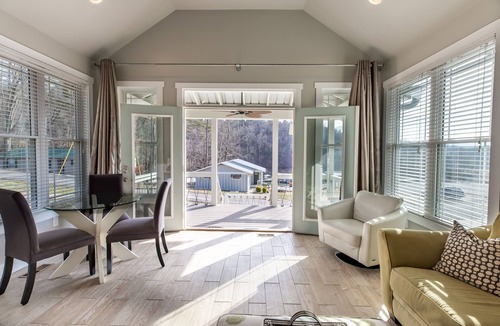 Jacksboro Cottage | Book Your Summer Vacation Here!