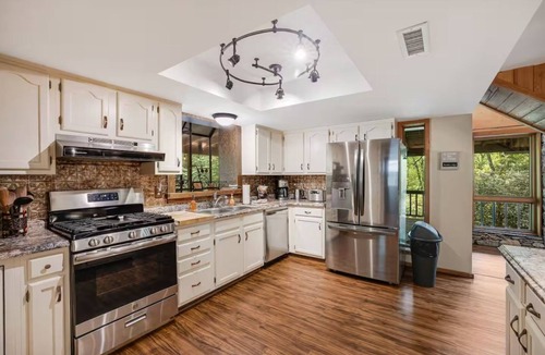 Pisgah Forest House | Boulder Ridge Mountaintop Home w/Views & Hot Tub