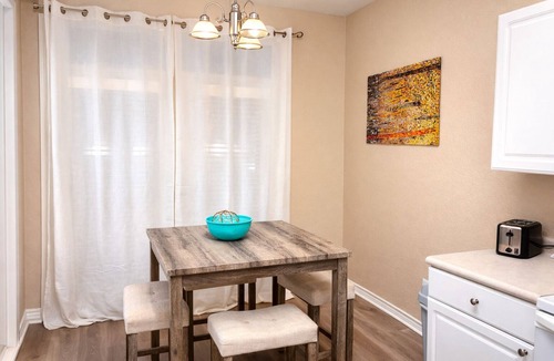 Downtown Memphis Condo | Boutique Downtown Memphis Beale + Free Parking