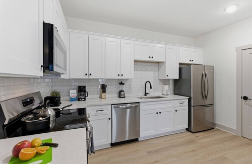 Murfreesboro Apartment | Boutique Loft w/Patio, Rooftop Views + In-Unit W/D
