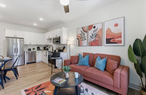 Murfreesboro Apartment | Boutique Loft w/Patio, Rooftop Views + In-Unit W/D