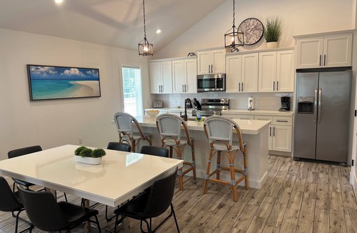 Bradenton House | Bradenton Gem - NEW POOL!