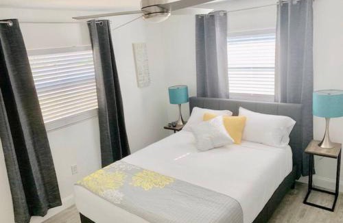 South Bradenton House | Bradenton Retreat