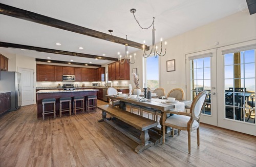 Chalet Village North Ski Chalet | BRADN NEW MountainPrimland#360 VIEW/Luxury Getaway/LARGE DECK&PORCH/GiantTheater