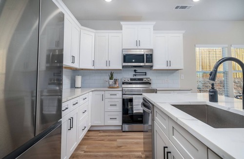 Gainesville House | Brand new 3 bd home - 10 mins from Downtown Gainesville