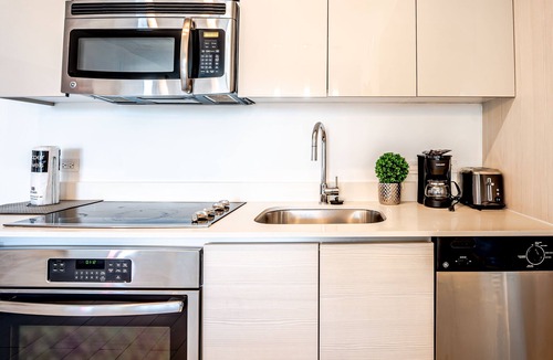 Hallandale Beach Apartment | Brand New Luxurious Two Bedroom with Intracoastal Waterway Views