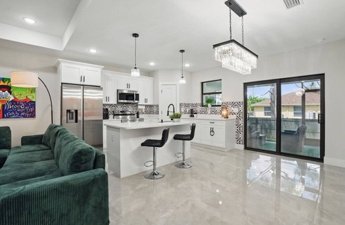 Centennial House | Brand New Vacation Home! 3/2