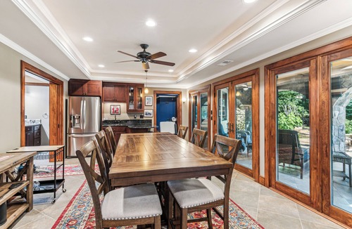 Gainesville House | Breathing taking views of Lake Lanier in a quite and private cove.