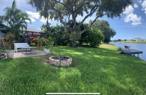 Pebble Beach House | Breathtaking sunsets on beautiful canal with private dock