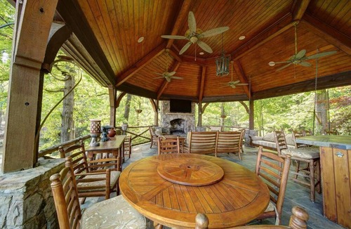 Clover House | Breathtaking View on Lake Wylie 4BR Lakehouse and Dock