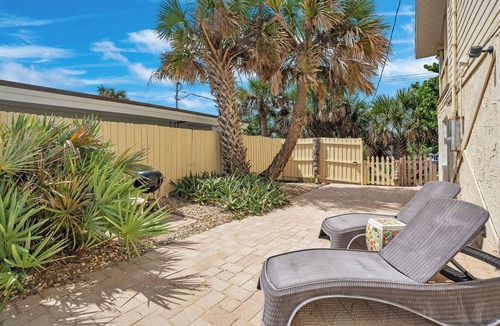 Wilbur-By-The-Sea House | Breathtaking Views Await You at This 3 Bedroom Oceanfront Home