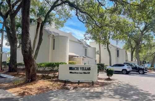 Palmetto Dunes Villa | Breathtaking Views from this Three Bedroom Oceanfront Condo!