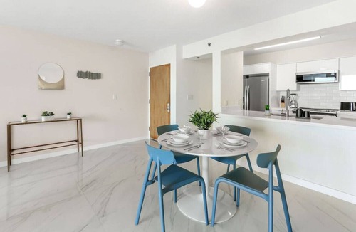 Brickell Condo | Brickell Bay View Oasis with Pool Hot Tub and Gym