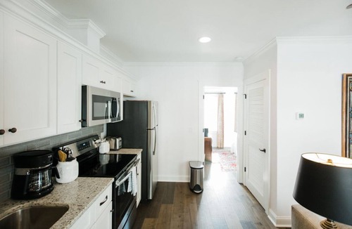 Beach Institute Apartment | Bright and Newly Built Carriage House in Historic District by Lucky Savannah