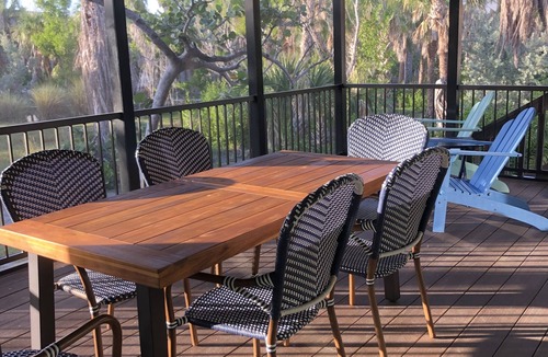 Gulf Pines House | Bright & Beautiful Near-Beach Pet Friendly Home!