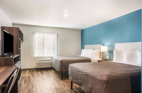 Newnan Hotel | Bright & Clean 4 Suites. Top Sight of Newnan Area
