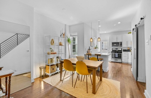 Whitman House | Bright & Modern: Minutes to Stadium/Passyunk/Airport