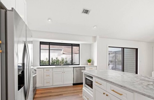 Sawgrass House | Bright Modern Luxury - Private Pool - Pet Friendly
