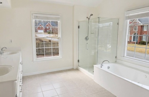Roswell House | Bright Spacious Home Near Historic Roswell And East Cobb