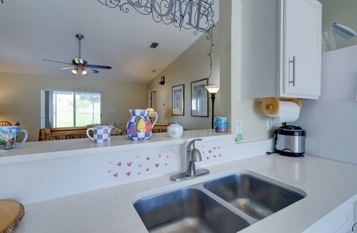 Titusville House | Bright Titusville Retreat w/Lanai - WFH Friendly!