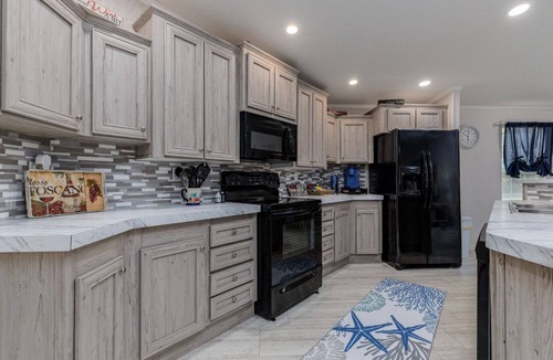 Citrus Springs House | Bring your boat, close to the springs, state parks, lakes and Gulf.