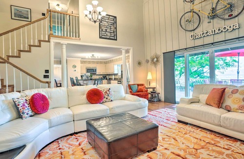 Missionary Ridge House | Bring Your Pets! Chattanooga Home w/Dtwn Views