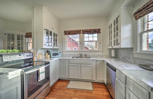 Bristol House | Bristol Bungalow < 1 Mi to Country Music Museum