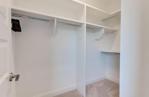 Eighth Avenue House | Broadway Bound 3BR Perfect Weekend Getaway