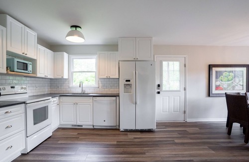 Eatonton Cabin | brown dog cabin at lake oconee