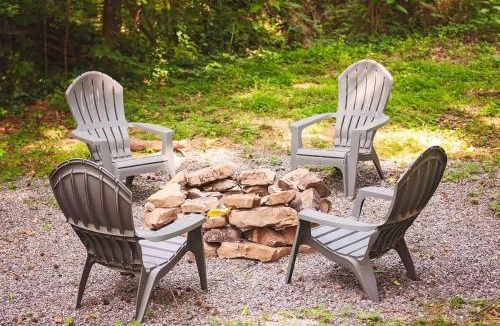 Lookout Valley Neighborhood Association House | Bryce Cabin Lookout Mtn Tiny Home W Swim Spa