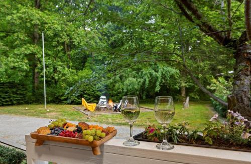 Whittier House | Bryson City Cabin Sleeps 5 Pets OK Fire Pit