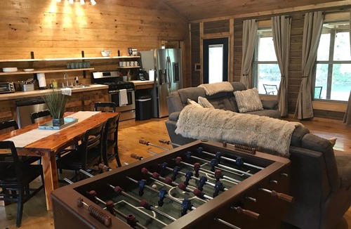 Combs Cabin | BUCKEYE Creekside Cabin Ride to the trails from the cabin