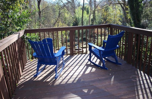 Peachtree Hills House | Buckhead 2155 By HomeComfortStay