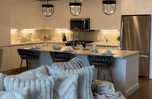 South Tuxedo Park Apartment | Buckhead Atlanta Luxury Suite
