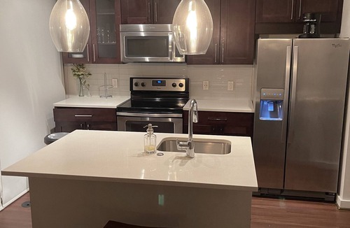 North Buckhead Apartment | Buckhead high rise secure access building