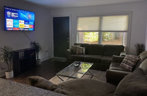 Morningside-Lenox Park Apartment | Buckhead/ Midtown listing