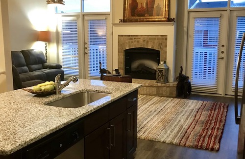 Ardmore Villa | Buckhead Piano💛 Villa (Nurse+family friendly)