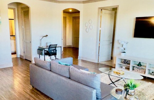 Lindbergh Apartment | Buckhead Quarters- Spacious with Private Balcony