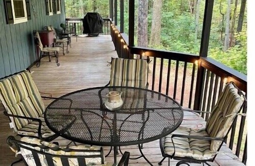 Dahlonega House | Bungalow in small and quiet cul-de-sac, pet-friendly.