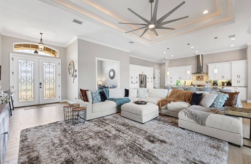 Burnt Store Isles House | Burnt Store Isles Luxury Canal Retreat - Private Pool + Spa + Outdoor Kitchen