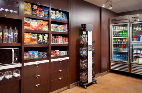 Hapeville Hotel | Business-Friendly Hotel in Atlanta – Modern Rooms with Comfort & Convenience