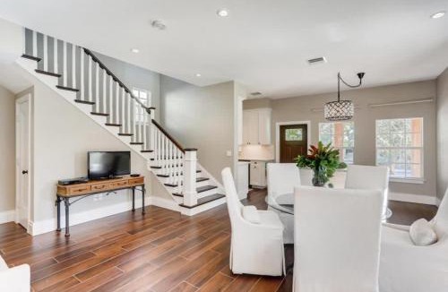 Grandview Heights House | Buttercup - Charming Home on Quiet Street Near the Convention Center