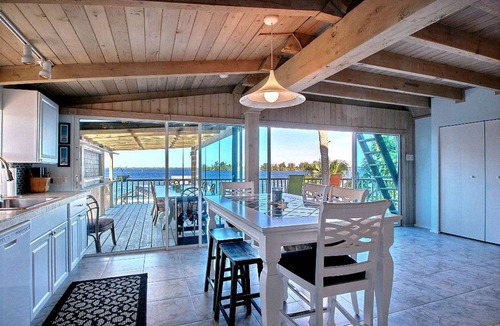 Grant-Valkaria Cabin | Cabin ∙ 3 bedrooms ∙ 10 guests