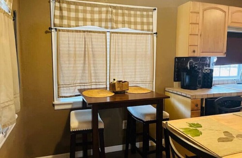 Altoona House | Cabin Getaway near Alexander Springs & Astorn