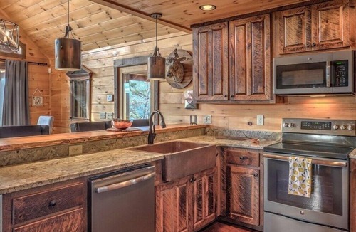 Hemp Cabin | Cabin in the Blue Ridge Mountains; Hot Tub & Mnt views 10% OFF WKLY STAY