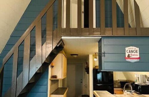 Altoona House | Cabin Retreat near Alexander Springs & Silver Glenn