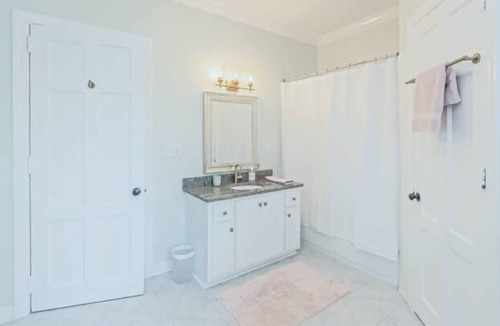 Olde Town Augusta Condo | California Dreamin'- Close to Medical District