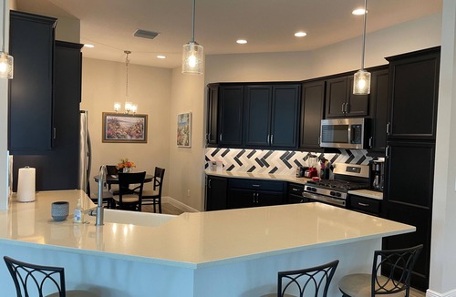 Wildwood House | CALL FOR SPECIAL JANUARY RATE! Beautiful Home w/4 Seater Golf Cart & WiFi!