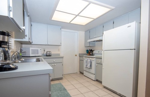 North Sarasota House | Calypso Cottage: Your Next Relaxation Destination